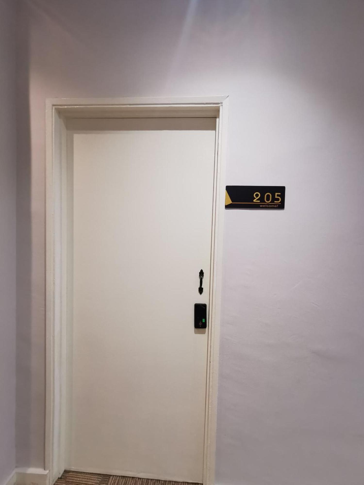 Autumn Guesthouse'S Near Jalan Alor Bukit Bintang 吉隆坡 外观 照片